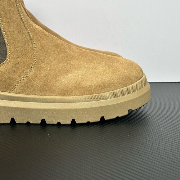 UGG Non-Slip Sheepskin Womens Brown Snow Boots - Picture 2 of 9